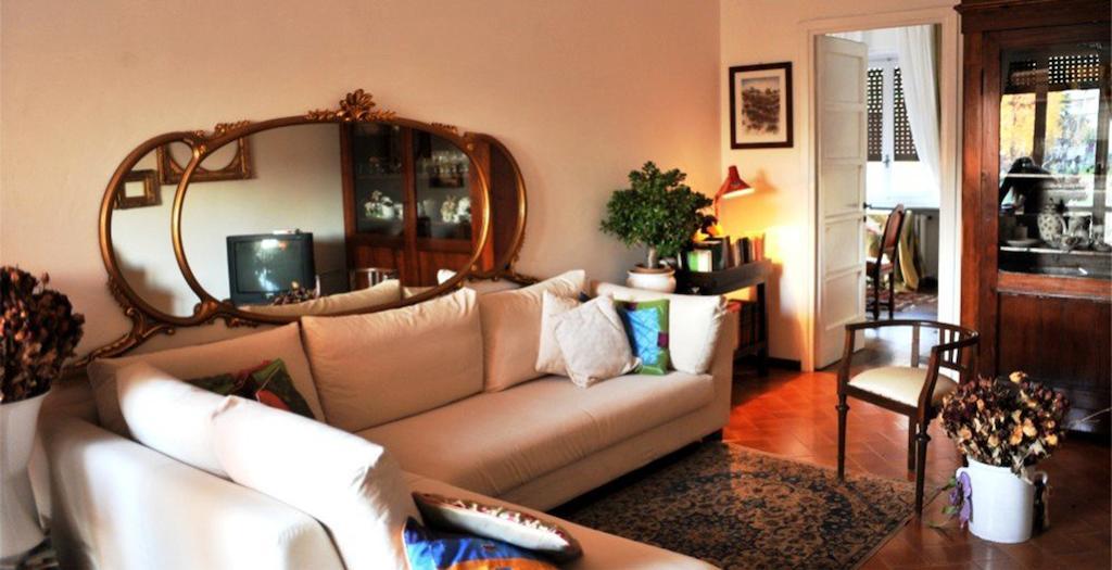 Villa Calcaterra Cameri Phòng bức ảnh